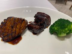 老上海熏鱼-新吉士·上海菜(浦东LCM置汇旭辉店)