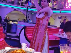 -巴特餐饮6加1音乐餐吧·新疆菜