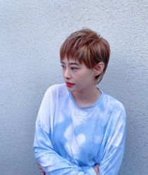 -十六番发型师事务所