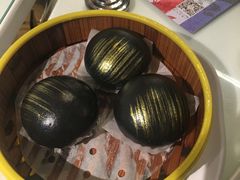 w黑金流沙包-新大咀港式茶餐厅(宝山万达店)