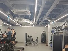 -乐刻健身铁馆(灯市口店)