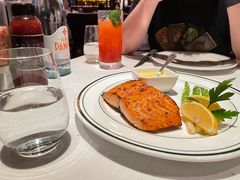 三文鱼-Wolfgang’s Steakhouse 沃夫冈牛排馆(上海白玉兰广场店)