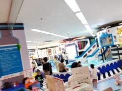 -孩子王童乐园(西安盛龙店)