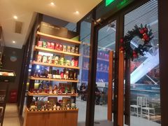 -星巴克(青岛火车北站候车大厅店)