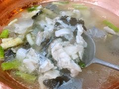 -抚仙湖石锅鱼菌园(明星鱼洞分店)