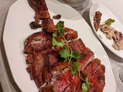 -品悦酒店(三林古镇店)