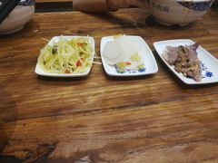 -思泊湖牛肉面(兰州总店)