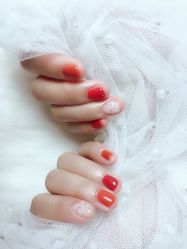 -Pink You美甲洗眉纹绣定制中心