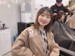 -AYO SALON
