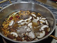 -乳仔牛牦牛汤锅 烤羊排(松潘古城店)