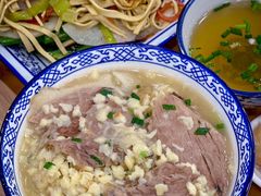 -刘兰英牛羊肉泡馍(立新街店)