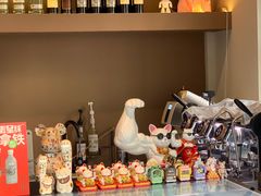 -Fridi Patisserie Cafe