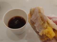 -万利隆(车站店)