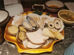 -牛YO寿喜烧·铁板烧和牛火锅自助(市府恒隆店)