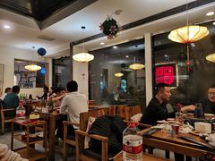 -毛辣果·贵州红酸汤牛肉火锅(西单店)