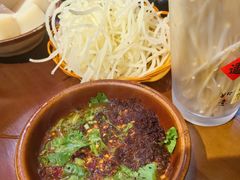 -黔有有贵州酸汤夺夺粉火锅(五味十字店)