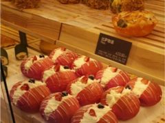 奶盖-85度C(苏州石路店)