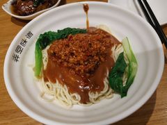 -弄堂咪道-饭香·面香·馄饨香(钦州北路田尚坊店)