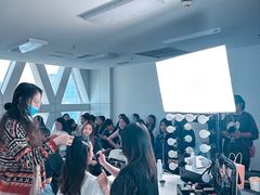 -金夫人化妆摄影职业培训学校