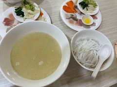 -桥香园过桥米线(国贸店)