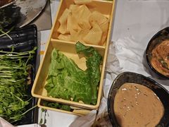-呷哺呷哺 黄金牧场 (中发百旺店)