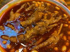 香辣凤爪-老闵田螺馆·南昌市井菜·特色小吃(总店)