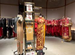 -藤薰定制中式嫁衣礼服旗袍店