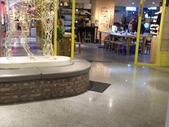 -鹿客西街(欧乐时尚广场店)