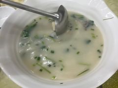 -南沙辉记烧鸡·荔枝木炭火吊烧(旧镇店)