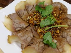 -顶之鲜海鲜餐厅