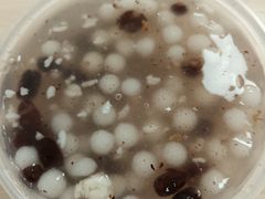 -芳婆糕团店(王府大街店)