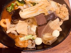 -万记麻辣烫国展总店