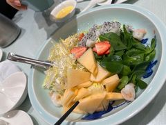 养生海鲜蔬菜沙拉-红樱桃·新派辽菜(北行店)