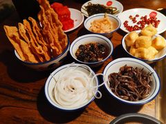 -九鼎轩脆毛肚火锅(邗江万达店)