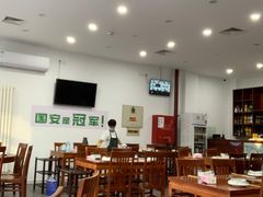 大堂-岳合轩老北京涮肉