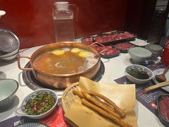 -牛村来人潮汕牛肉火锅(西单店)