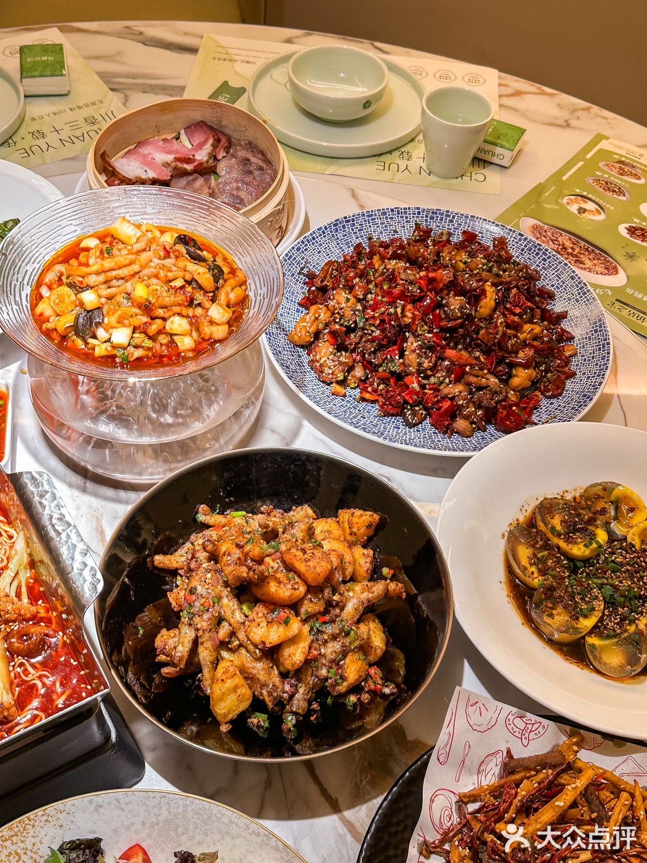 火爆全网的特色川菜