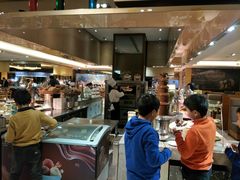 -昆山裕元花园酒店·温莎西餐厅