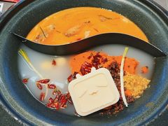 -生活如沸·顺德水牛奶火锅(大学路店)