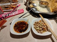 -佰人王串串香火锅(洋珠巷店)