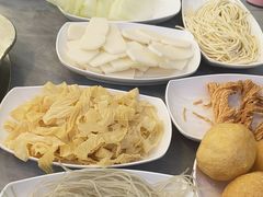 -光头药膳鸡(莱茵小镇店)
