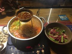 酸汤牛肉-侯家庄私房菜馆观景餐厅