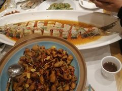 -饭橘汉江码头·乡野土菜馆(静安路店)