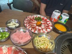-香猪坊韩国烤肉专属门店(魏公村店)