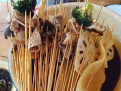 -拈签一笑黄牛肉辣卤串串