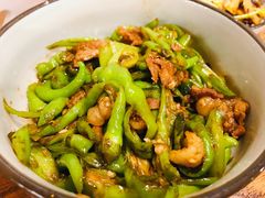 辣椒炒肉-虾小龙老长沙龙虾馆(坡子街店)