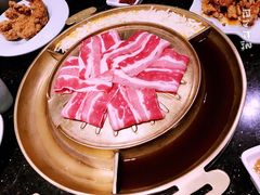 -猪啊牛呀羊啊铜盘烤肉(正大广场店)