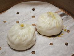 蟹粉鲜肉大包-新荣记(建国门外大街店)