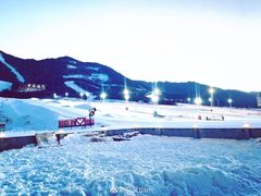 -鳌山滑雪度假区