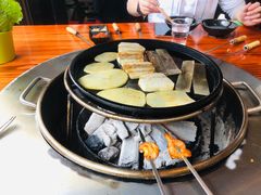 -炭虎子水浒烤肉(梦时代店)